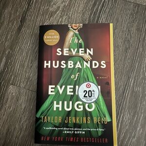The Seven Husbands of Evelyn Hugo Book By: Taylor Jenkins Reid